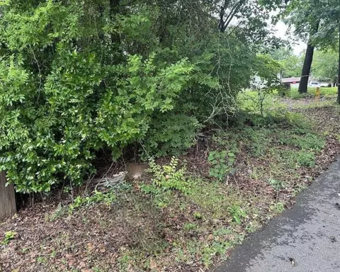0 Field St, Marshall, TX 75670