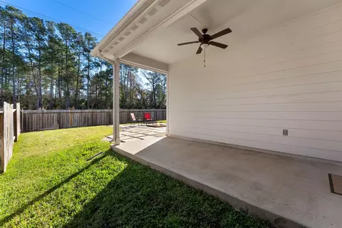 Exterior - 14096 Silver Falls Ct, Conroe, TX 77384 photo 6 of 10