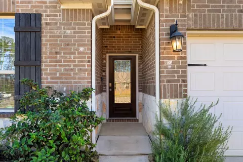 Entry Way - 14096 Silver Falls Ct, Conroe, TX 77384 photo 1 of 5