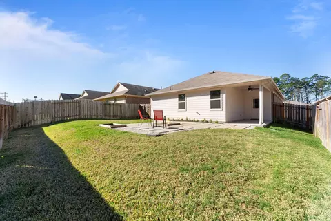 Exterior - 14096 Silver Falls Ct, Conroe, TX 77384 photo 5 of 10