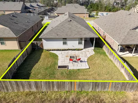 View/Area - 14096 Silver Falls Ct, Conroe, TX 77384 photo 2 of 6