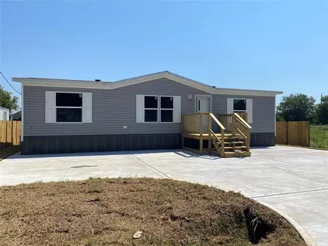 528 Pecan Trail St, Kendleton, TX 77451 photo 1