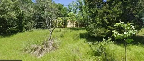 543 Center St, Buffalo, TX 75831