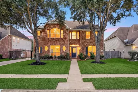 3114 Brannon Hill Ln, Sugar Land, TX 77479