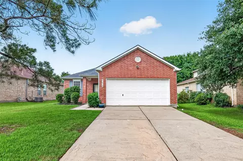 21915 Willow Shadows Dr, Tomball, TX 77375