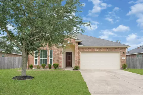 828 Grassy Knoll Trl, La Marque, TX 77568