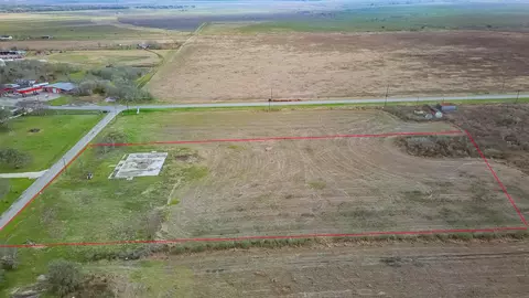 61 County Road 285 Socha Dr, Sargent, TX 77414