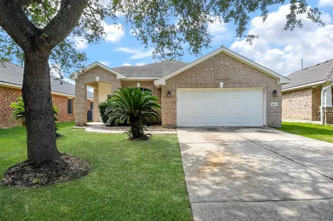 1907 Meadow Edge Ln, Spring, TX 77388 photo 1