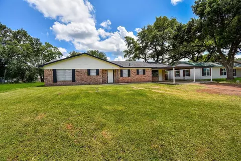 235 Hwy 90 E, Sealy, TX 77474