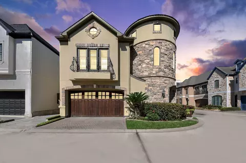6302 Hermann Lake Dr, Houston, TX 77021