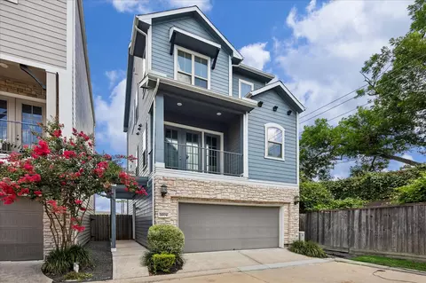 11004 Mikula Dr, Houston, TX 77043