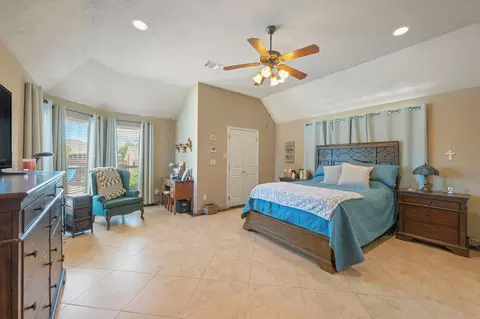 Bedroom - 3710 Williams Trace Dr, Bryan, TX 77808 photo 1 of 5