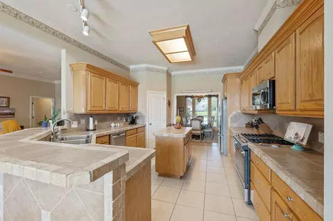 Kitchen - 3710 Williams Trace Dr, Bryan, TX 77808 photo 2 of 3