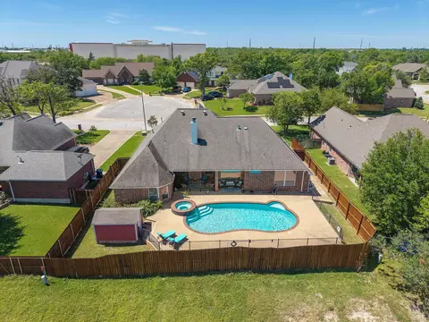 View/Area - 3710 Williams Trace Dr, Bryan, TX 77808 photo 2 of 3