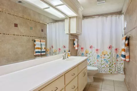 Bath - 3710 Williams Trace Dr, Bryan, TX 77808 photo 4 of 4