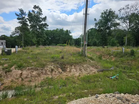 709 Road 5262, Cleveland, TX 77327