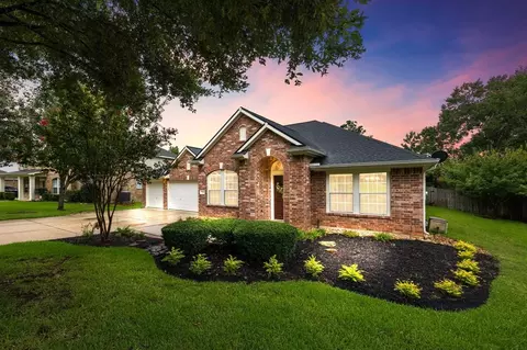 1705 Summergate Dr, Conroe, TX 77304 photo 1