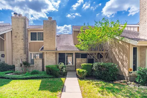 11609 Village Place Dr #175, Houston, TX 77077