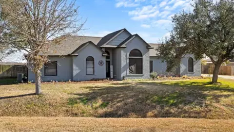 10507 Alex Dr, Needville, TX 77461