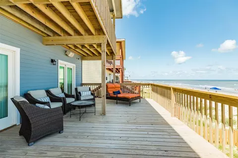 Exterior - 109 D Santar Loop, Surfside Beach, TX 77541 photo 1 of 6