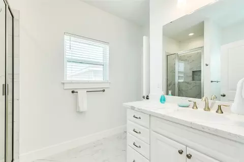 Bath - 109 D Santar Loop, Surfside Beach, TX 77541 photo 4 of 4