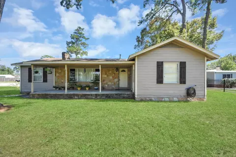 201 S Roosevelt Ave, Cleveland, TX 77327
