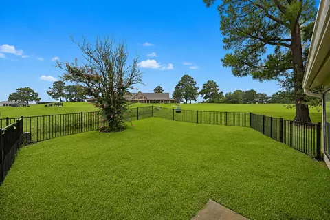 Exterior - 41 Driving Range Ln, Trinity, TX 75862 photo 2 of 4