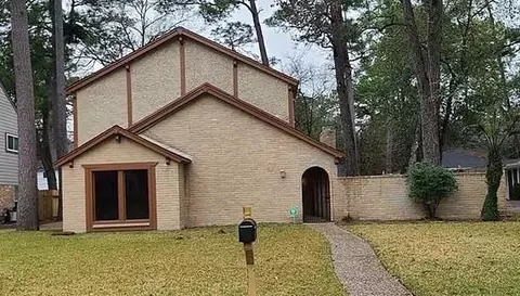 5510 Boyce Springs Dr, Houston, TX 77066