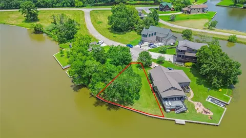14 Wild Iris Ct, Huntsville, TX 77340