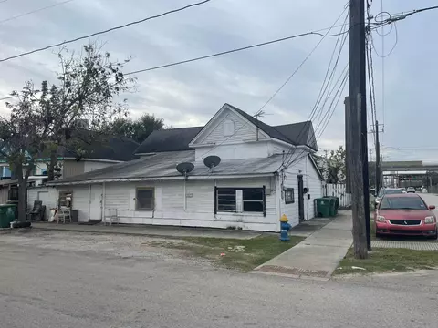 1517 Everett St, Houston, TX 77009