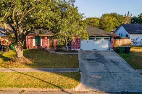 11815 Ryewater Dr, Houston, TX 77089