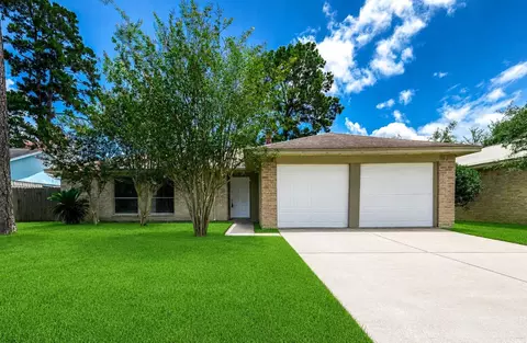6526 Lynngate Dr, Spring, TX 77373