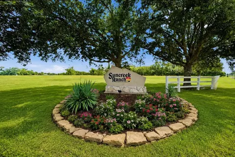 1011 W Fm 1462, Rosharon, TX 77583