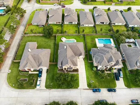 3306 Explorer Way, Conroe, TX 77301 photo 2