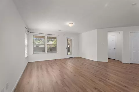 Living - 1968 Harmon Dr, Conroe, TX 77304 photo 2 of 4
