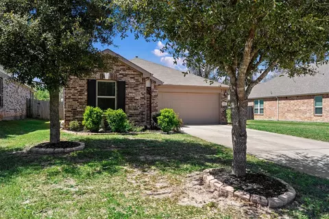 1968 Harmon Dr, Conroe, TX 77304