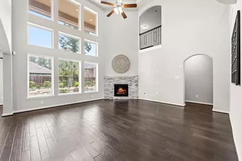 Living - 28051 Drifters Bend Dr, Spring, TX 77386 photo 1 of 3
