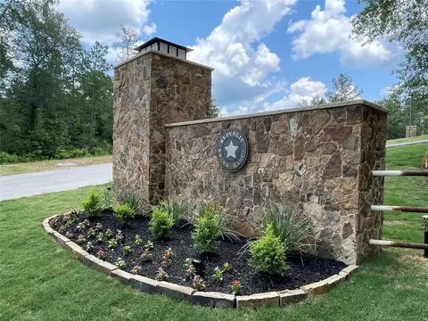10774 Ruger Rd, Willis, TX 77378