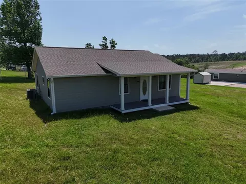 646 Yaupon Cove Dr, Onalaska, TX 77360