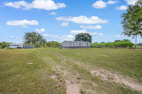 15420 Fm 1458 Rd, Sealy, TX 77474