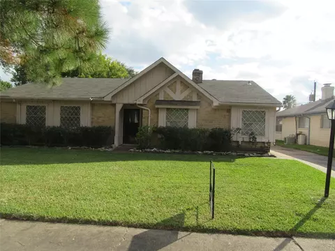 12215 Pompano Ln, Houston, TX 77072