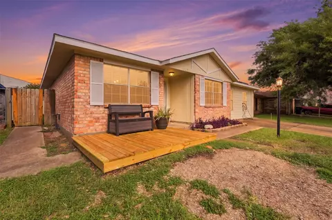 12810 Mill Valley Rd, Houston, TX 77048