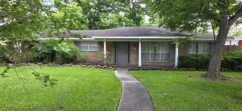 506 Kernohan St, Crosby, TX 77532