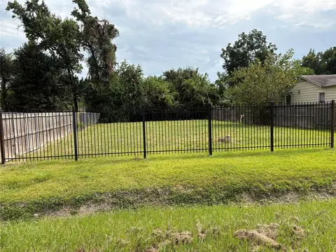 3218 Langley Rd, Houston, TX 77093