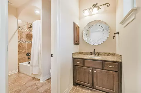 Bath - 111 Oak Estates Dr, Conroe, TX 77384 photo 9 of 9