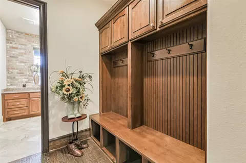 Entry Way - 111 Oak Estates Dr, Conroe, TX 77384 photo 5 of 5