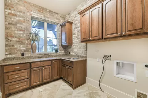 Other - 111 Oak Estates Dr, Conroe, TX 77384 photo 7 of 9