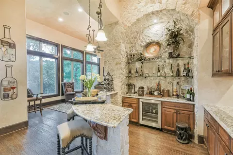 Kitchen - 111 Oak Estates Dr, Conroe, TX 77384 photo 4 of 4
