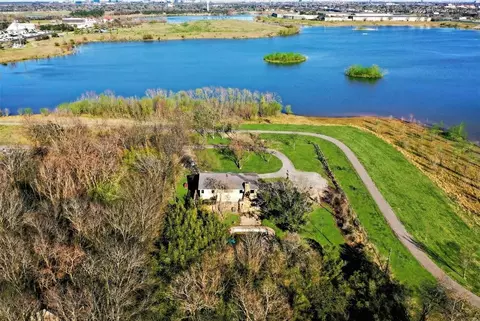 14355 Schiller Rd, Houston, TX 77082