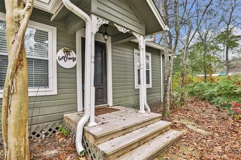 27062 S Oak Creek Dr, Splendora, TX 77372